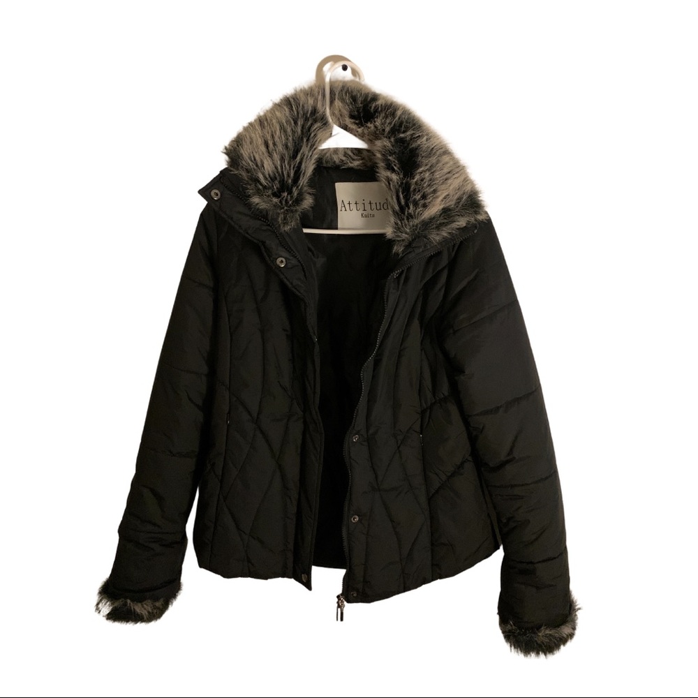 Attitude Knits Women’s Puffer Faux Fur Waist Length Black Winter Coat Size Small